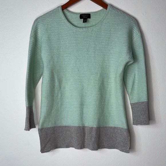Charter Club Luxury 100% Cashmere Relaxed Fit Sweater Mint Green Gray Medium - Picture 1 of 5